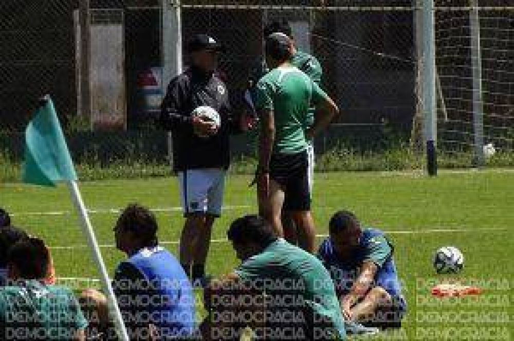 Sarmiento: El s�bado ir� por el ascenso frente a Crucero del Norte