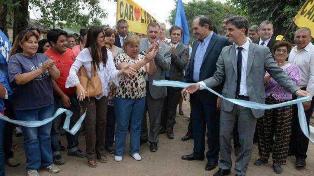 Alperovich resalt� las inversiones en obra p�blica