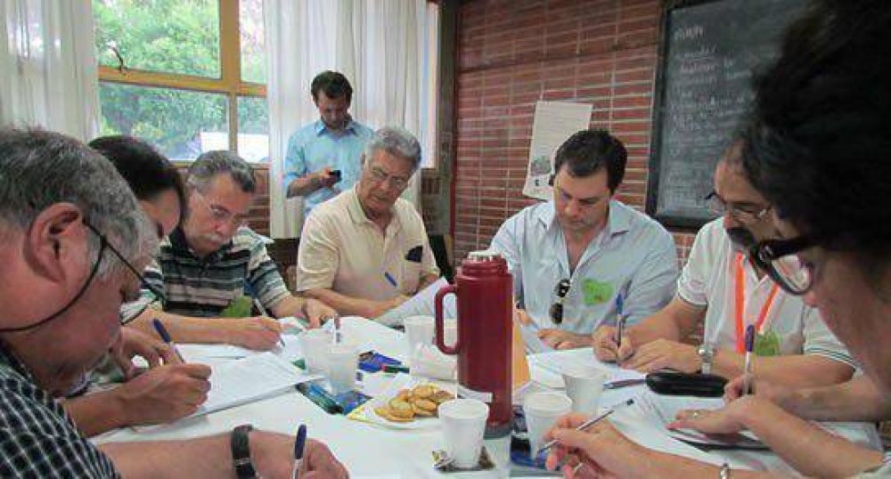 Debate sobre energ�as renovables