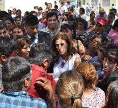 �Estamos dando un paso m�s en el anhelo a una mejor educaci�n para todos los santiague�os�