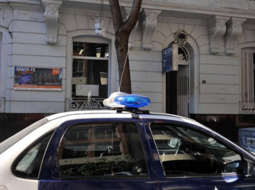 Una pareja pidi� un turno para una liposucci�n y asalt� una cl�nica de cirug�a est�tica