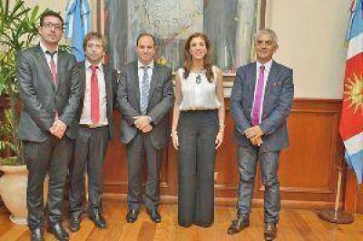 Santiago del Estero es la primera provincia que se sum� al Plan Nacional de Cibersalud