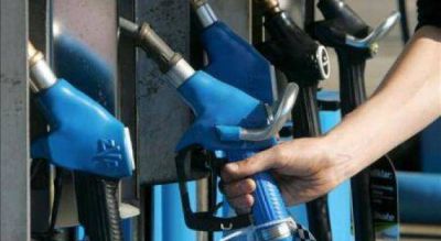 Pergamino da marcha atr�s con la tasa a los combustibles, en medio de la pol�mica