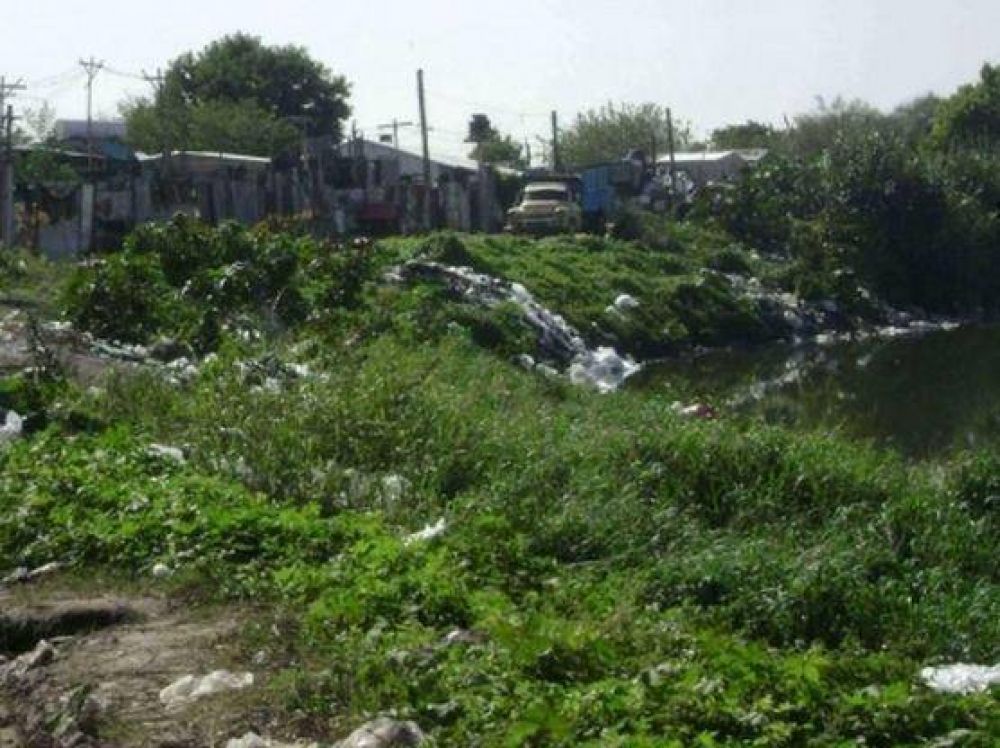 Vecinos del arroyo Del Gato esperan a ser reubicados: 