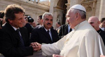 Gustavo Pulti salud� al Papa Francisco y lo invit� a visitar Mar del Plata