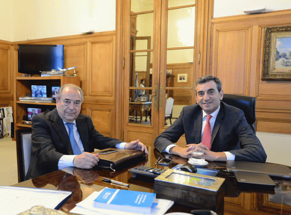 Tren: Jorge se reuni� con Randazzo y le pidi� que no haya trasbordo entre Santa Rosa y Bs. As.