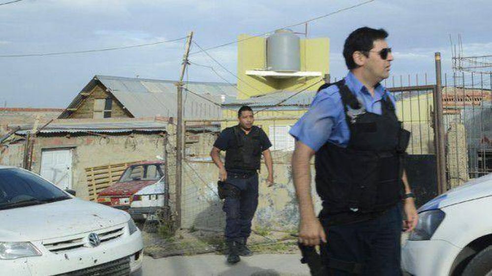 Se entreg� �Checho� Flores, principal sospechoso del crimen de la portera