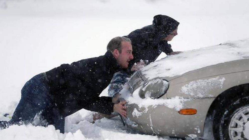 Nueva York: una tormenta de nieve deja cuatro muertos