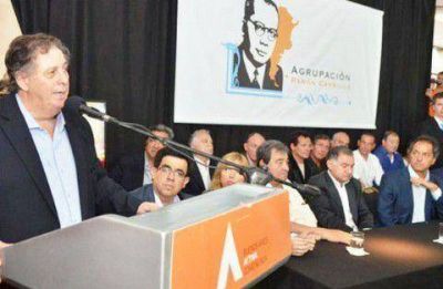 Apuntando a un diagn�stico favorable para la candidatura de Scioli, Collia lanz� 