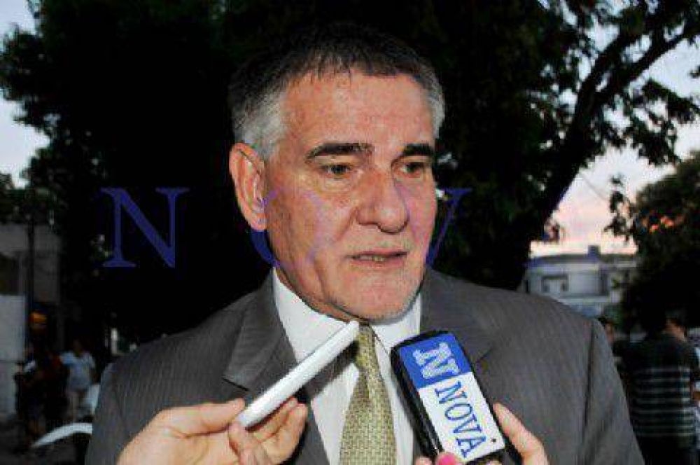 Carlos Castagneto: 