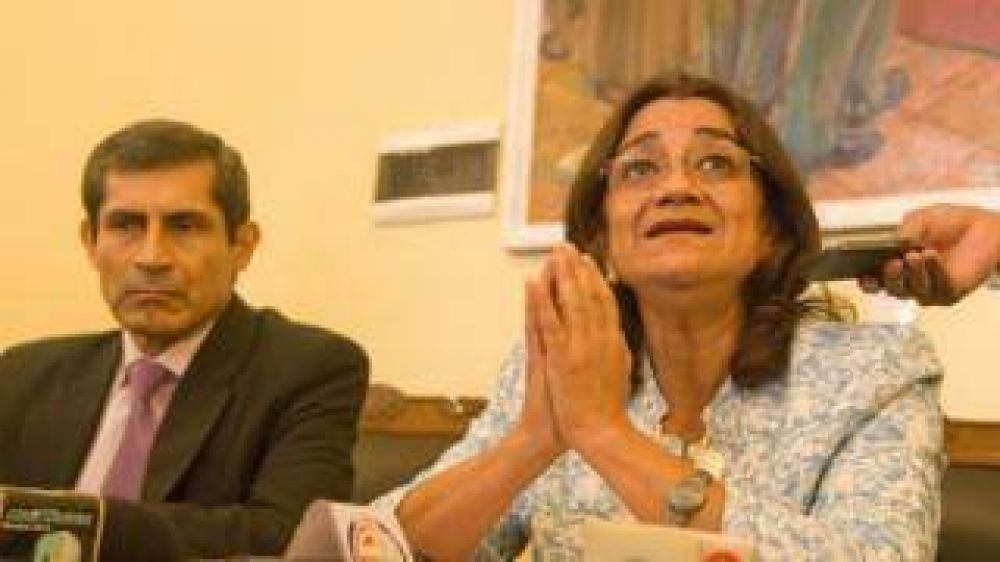 La provincia pagar� ma�ana el bono de fin de a�o anunciado por la gobernadora