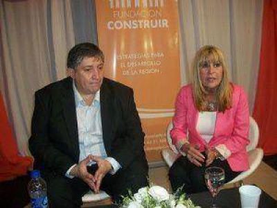 A�da Ayala present� el plan Construir en Machagai
