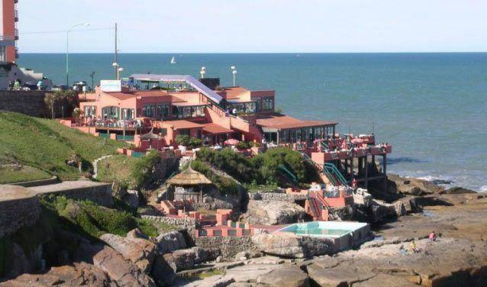 Concesionario de Playa Chica denunci� acoso y persecuci�n de la Municipalidad