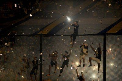 El Supercl�sico dej� medio centenar de detenidos en La Bombonera
