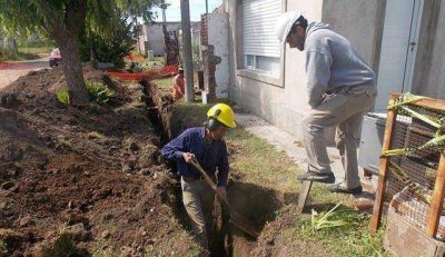 El municipio tiende la red de gas sobre calle Olavarr�a