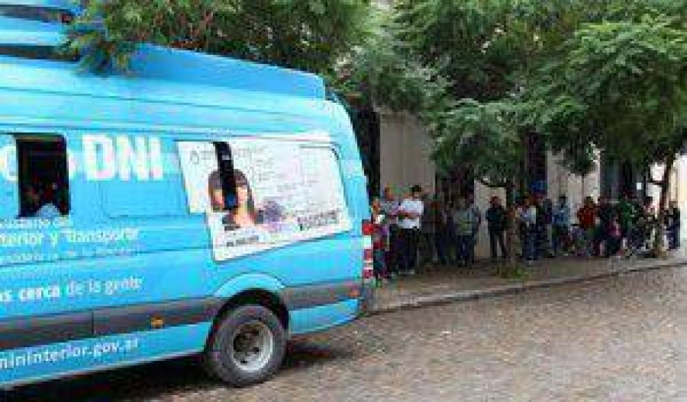 Vuelve a Areco un puesto m�vil para tr�mites de DNI y pasaportes