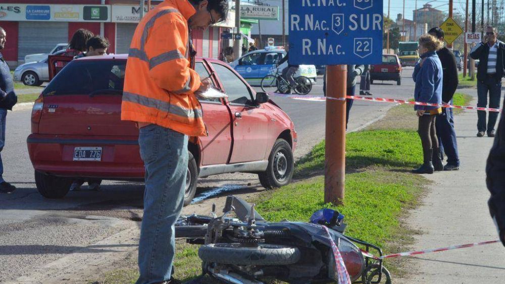 Empiezan a funcionar sem�foros en esquina r�cord en accidentes