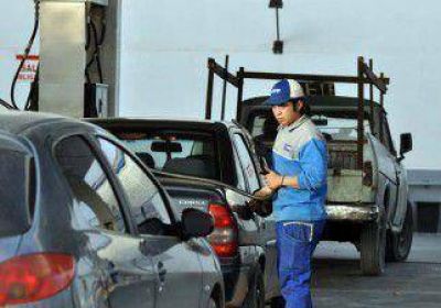 YPF pondr� un freno al precio de los combustibles 