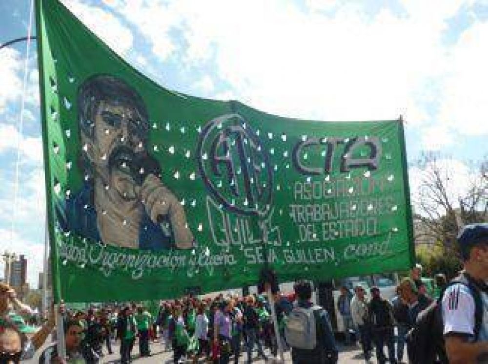 ATE Quilmes march� con la CTA