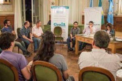 Se llev� a cabo la tercera reuni�n entre funcionarios municipales y empresarios locales