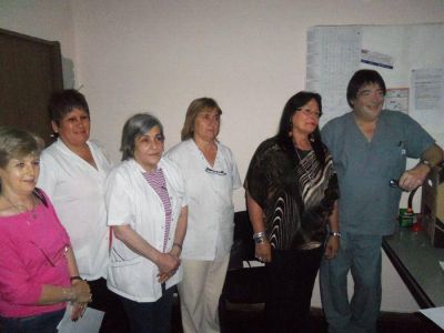 Se entregaron nuevas computadoras en seis CAPS 