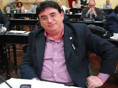 Ramos tiene propiedades valuadas en m�s de 5 millones de d�lares