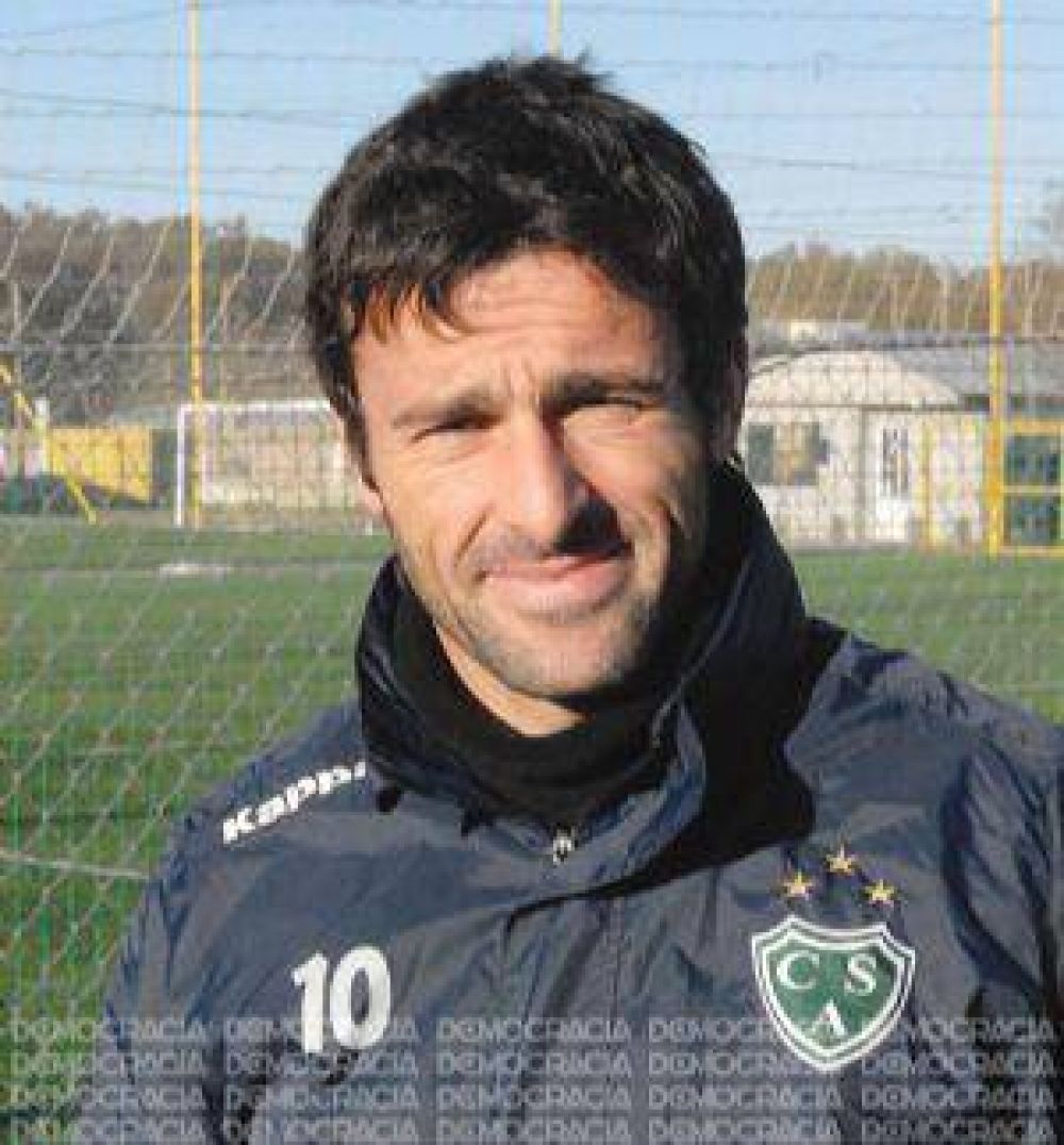 Silvio Iuval� ingresar�a el s�bado desde el inicio