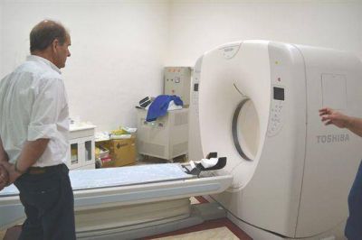 El director de hospital, Jos� M. Picheto, dio detalles sobre elementos adquiridos y obras en el centro de salud