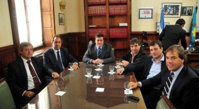Sancionan nuevo Estatuto Municipal que incorpora las convenciones colectivas