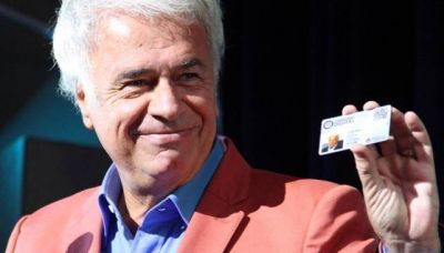 De la Sota marc� la cancha: el que sea candidato deja la gesti�n