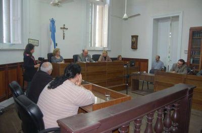 El padre que abus� de su hija debe iniciar con el cumplimiento de la pena