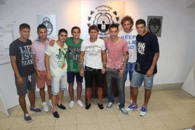 El Concejo reconoci� al plantel de Uni�n por el ascenso