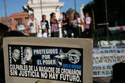 Para familiares de Croma��n, Ibarra �es responsable pol�tico, �tico y penal�
