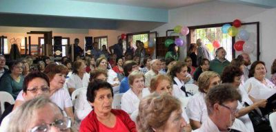 Cierre anual de talleres de Arte de la Tercera Edad