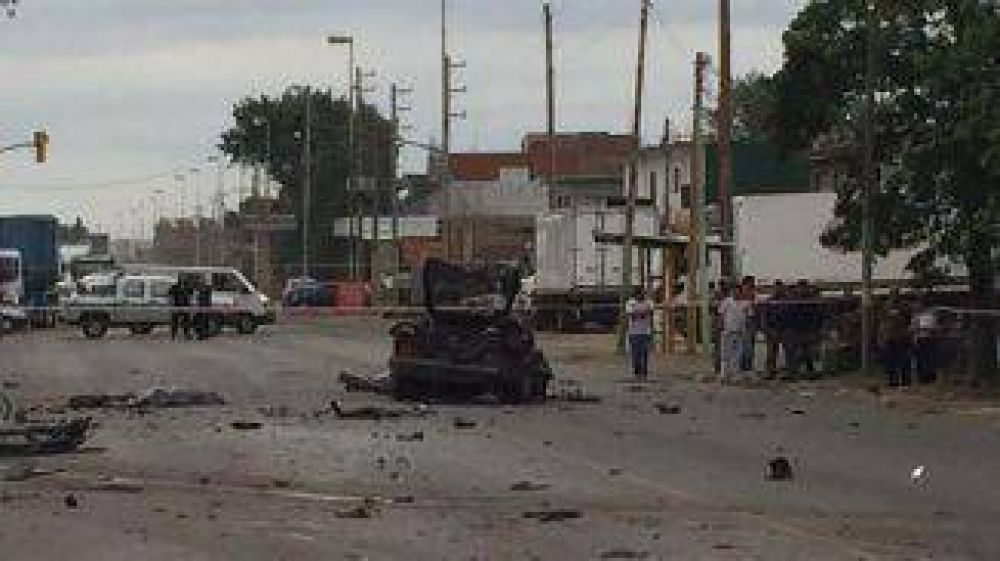 Bache quilme�o ocasion� tres muertos y un herido grave