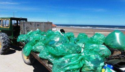Limpiaron la playa en Claromec�