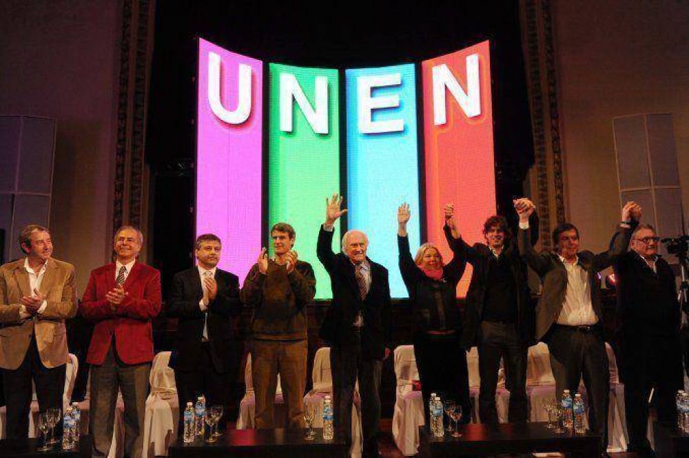 UNEN se reunir� la pr�xima semana para redise�ar el armado tras el portazo de Carri�