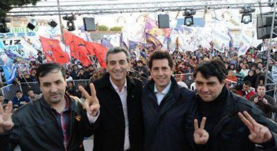 M�ximo a Randazzo: �No confiamos en Scioli, vos sos nuestro candidato�