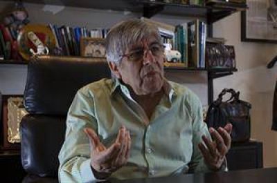 Hugo Moyano: 