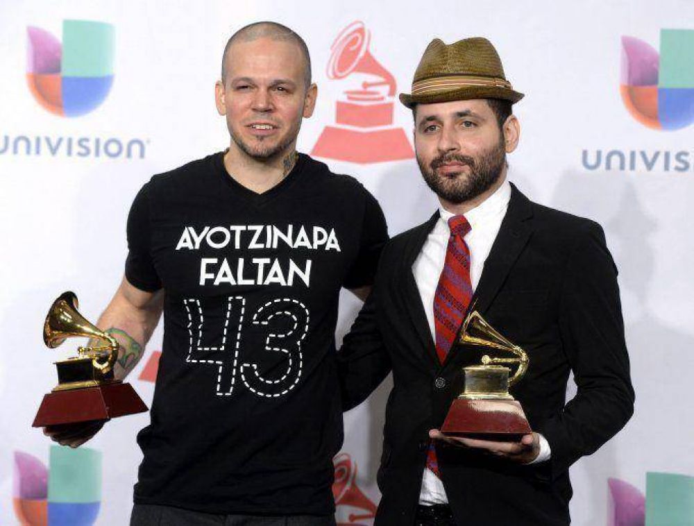 La pol�tica se col� en los Grammy latinos