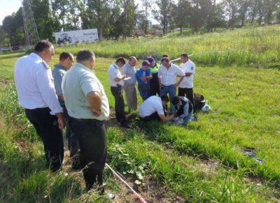 Vio que asaltaban a un joven y dispar� a matar