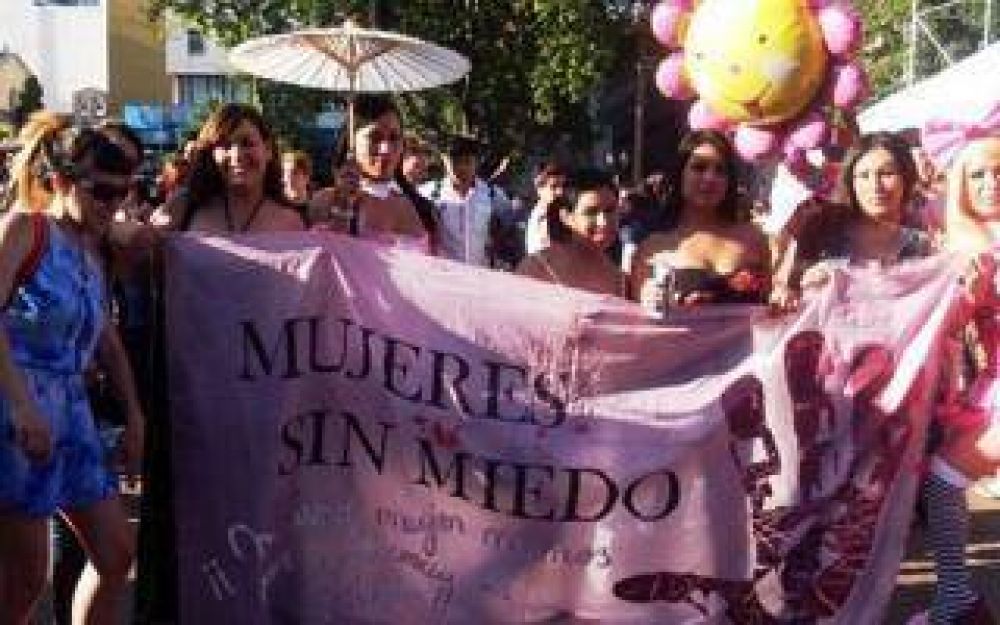 Mujeres de San Justo marchan contra la violencia de g�nero