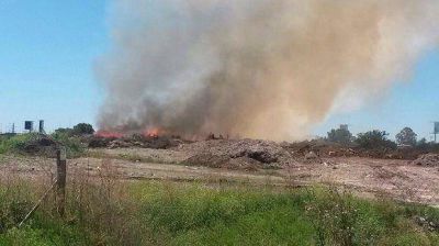 Incendio en un basural en Boulogne