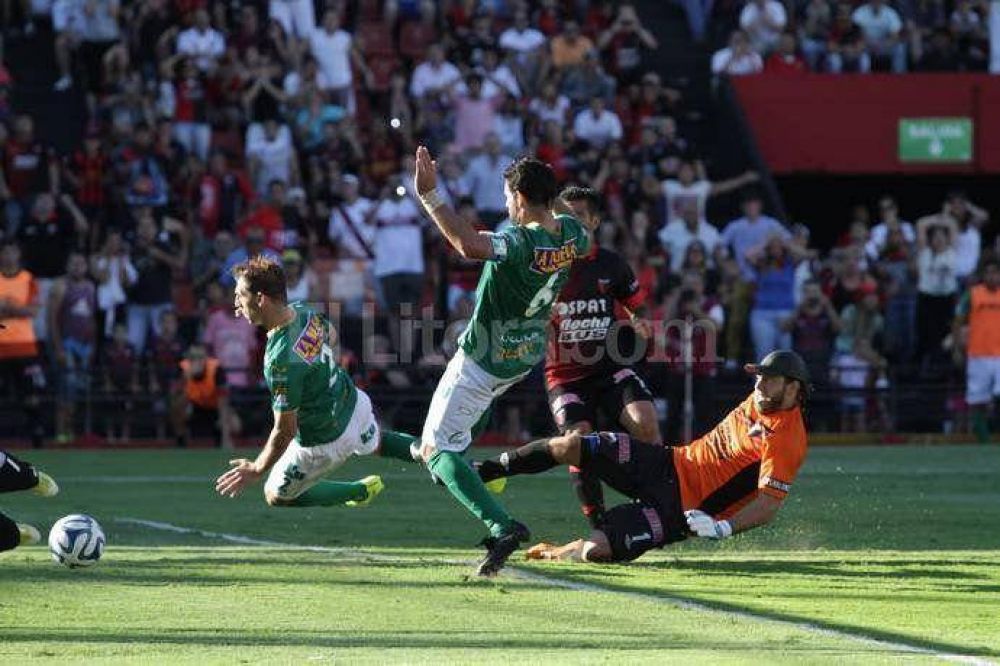 Ajustada, sufrida y festejada victoria sabalera
