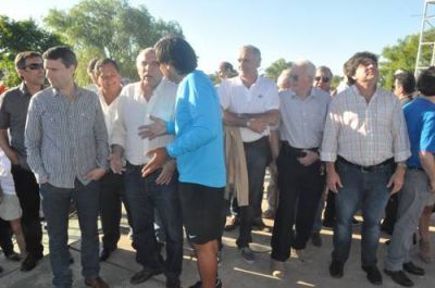 Inclusi�n: miles de personas participaron en la marat�n y fiesta del �Envi�n�