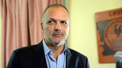 Buzzi: �las candidaturas no pueden depender de un dedo autoritario�