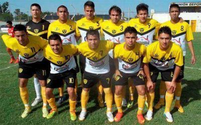 Provincial: Racing, V�rtiz y Alvear, a semis