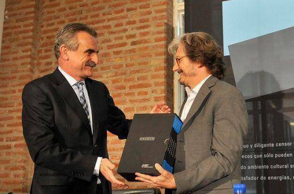 Agustin Rossi: �Mientras hablamos de soberan�a, la oposici�n habla de ajuste�