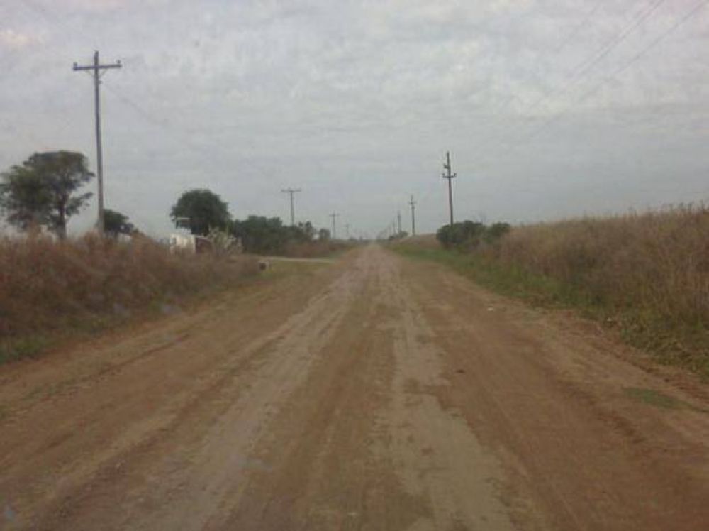 Invertir�n $ 10 millones para reparar el camino entre Chovet y Melincu�