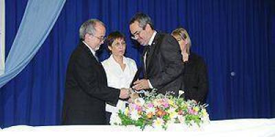 Pol�mica por millonaria pauta de Insfr�n en Clar�n y La Naci�n